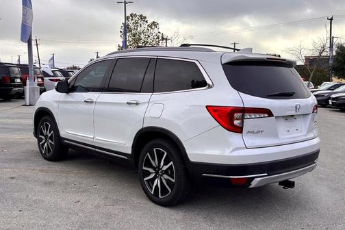 2021 Honda Pilot Touring 8-Passenger