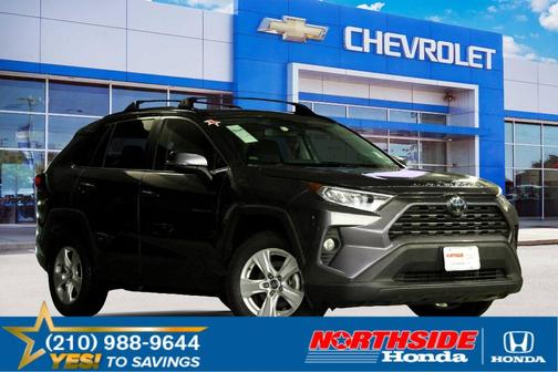 2020 Toyota RAV4 XLE