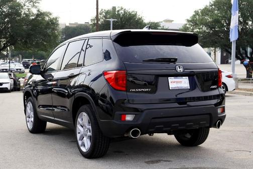 Crystal Black Pearl 2025 Honda Passport EX-L