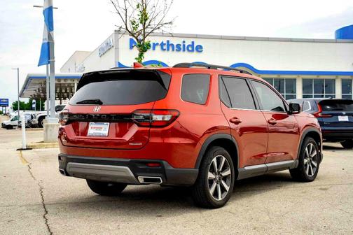 Radiant Red Metallic II 2024 Honda Pilot Touring