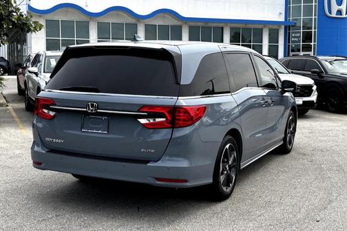 2024 Honda Odyssey Elite