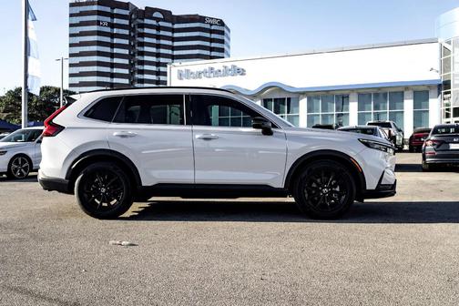 Platinum 2025 Honda CR-V Hybrid Sport-L