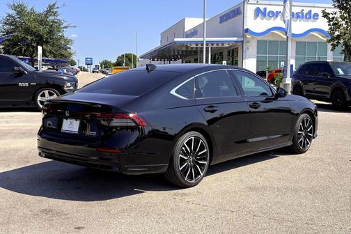 2025 Honda Accord Hybrid Touring