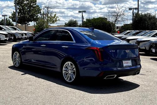 2023 Cadillac CT4 Premium Luxury