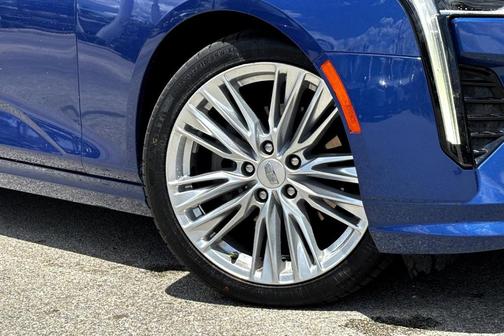 2023 Cadillac CT4 Premium Luxury