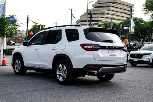 Platinum White Pearl 2026 Honda Pilot EX-L