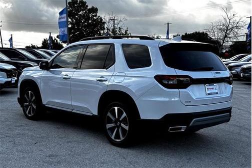 2025 Honda Pilot Elite