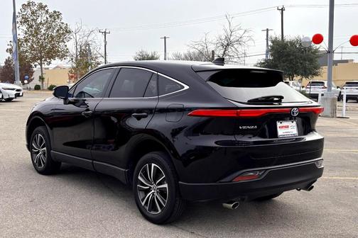 2023 Toyota Venza LE