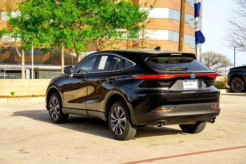 2023 Toyota Venza LE