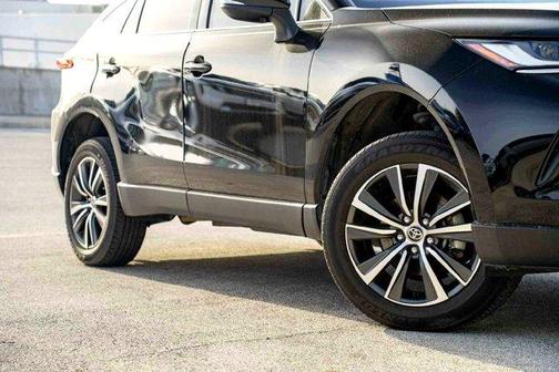 2023 Toyota Venza LE