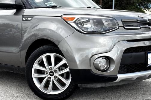 2017 Kia Soul +