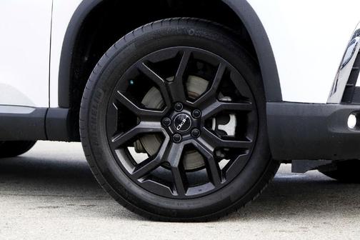Platinum 2025 Honda Pilot Touring