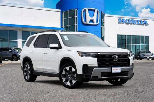 Platinum White Pearl 2026 Honda Pilot Touring
