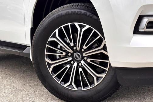 2025 Nissan Armada SL