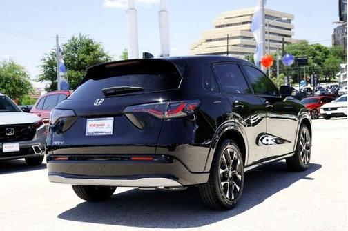 Crystal Black Pearl 2027 Honda HR-V EX-L