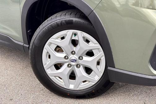 2021 Subaru Forester Base (CVT)
