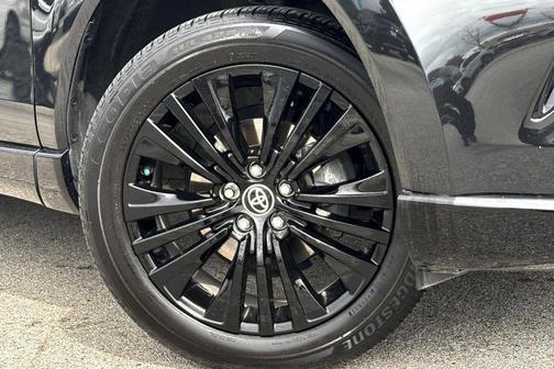 2024 Toyota Venza Nightshade