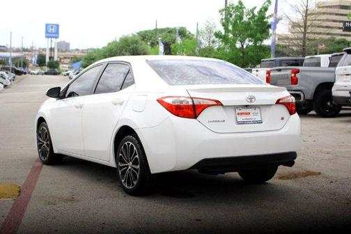 Super White 2015 Toyota Corolla S Plus