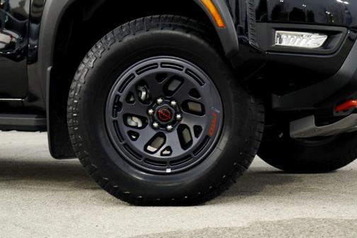 Black 2025 Nissan Frontier PRO-4X