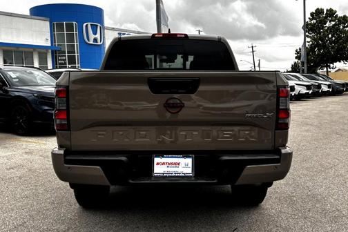 2023 Nissan Frontier PRO-X
