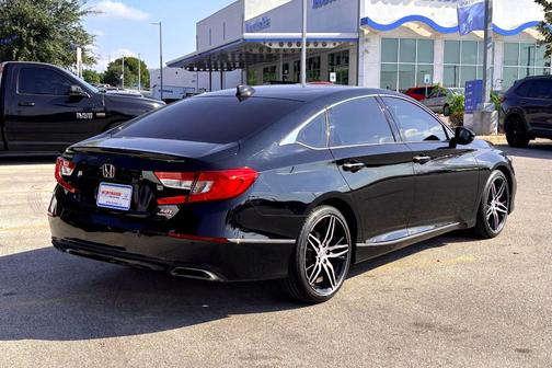 2021 Honda Accord Touring 2.0T