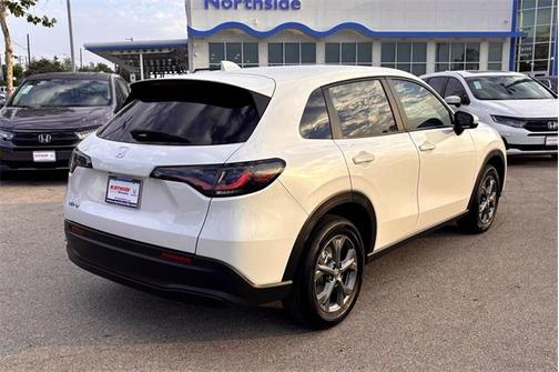 2026 Honda HR-V LX