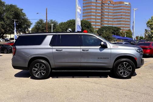 2022 Chevrolet Suburban Z71