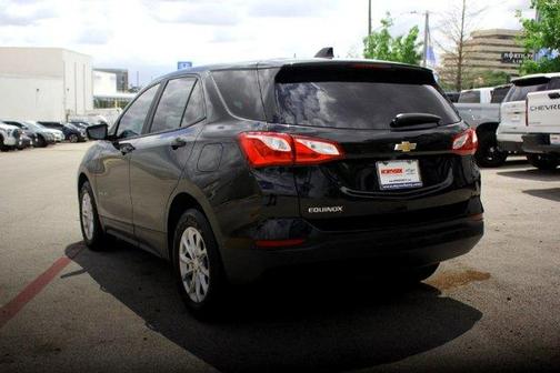 Mosaic Black Metallic 2021 Chevrolet Equinox LS