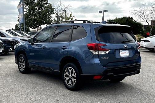 2022 Subaru Forester Premium