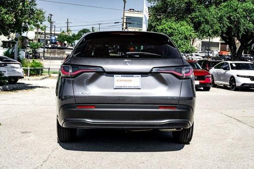 Modern Steel Metallic 2025 Honda HR-V LX