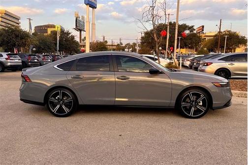 2025 Honda Accord Hybrid Sport