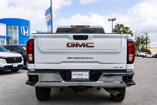 2023 GMC Sierra 2500 SLE