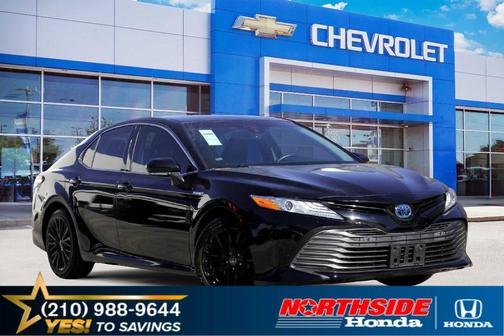 2018 Toyota Camry Hybrid XLE