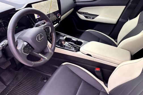 2024 Lexus NX 350h Luxury