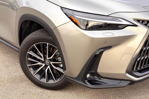 2024 Lexus NX 350h Luxury