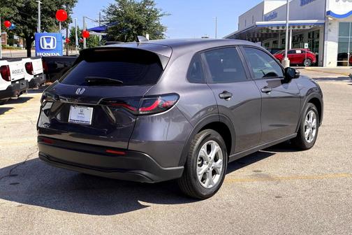 2025 Honda HR-V LX