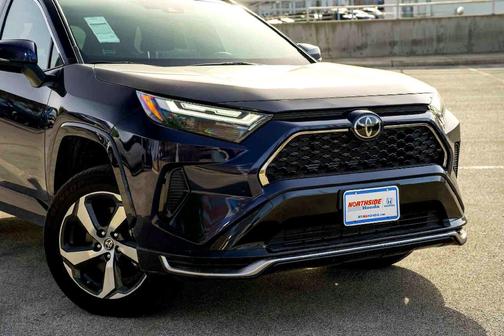 Blueprint 2025 Toyota RAV4 Plug-In Hybrid SE