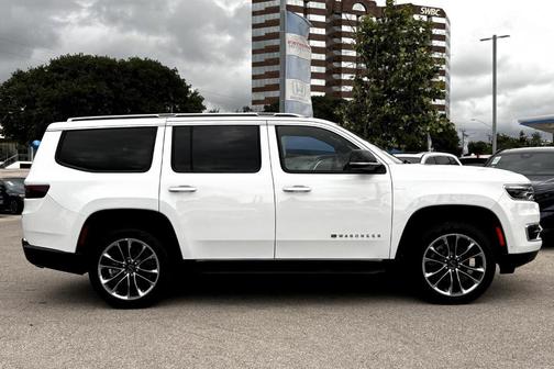 2024 Jeep Wagoneer Series II