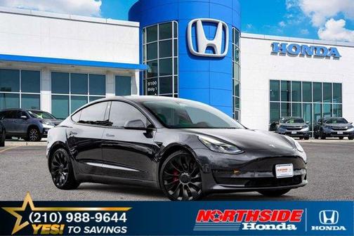 Midnight Silver Metallic 2023 Tesla Model 3 Performance