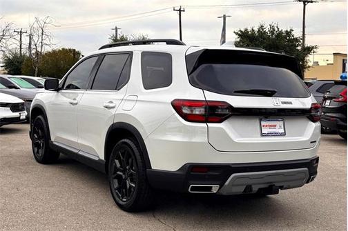 2025 Honda Pilot Touring+