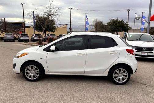 2014 Mazda Mazda2 Sport