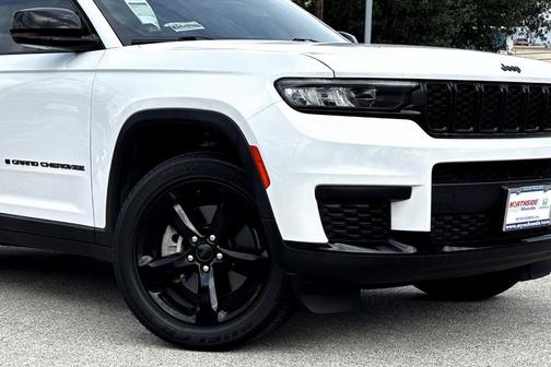 2022 Jeep Grand Cherokee L Laredo