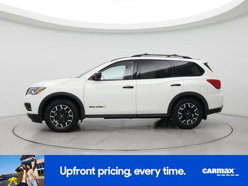 2020 Nissan Pathfinder SL