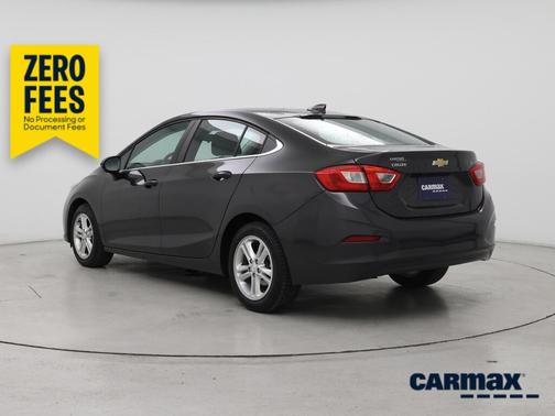 Gray 2017 Chevrolet Cruze LT