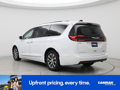 2024 Chrysler Pacifica Hybrid Pinnacle