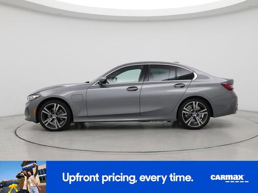 2024 BMW 330e xDrive30e