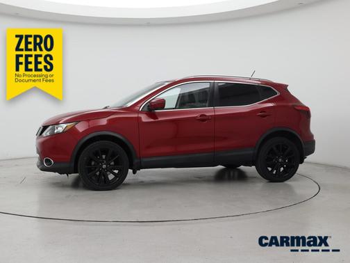 Red 2018 Nissan Rogue Sport SL
