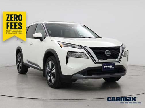 Pearl 2023 Nissan Rogue SL