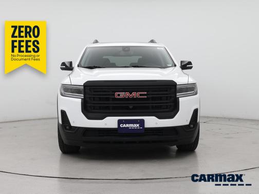 White 2023 GMC Acadia AT4
