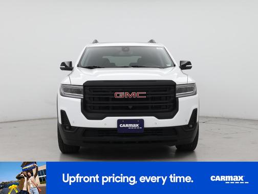White 2023 GMC Acadia AT4